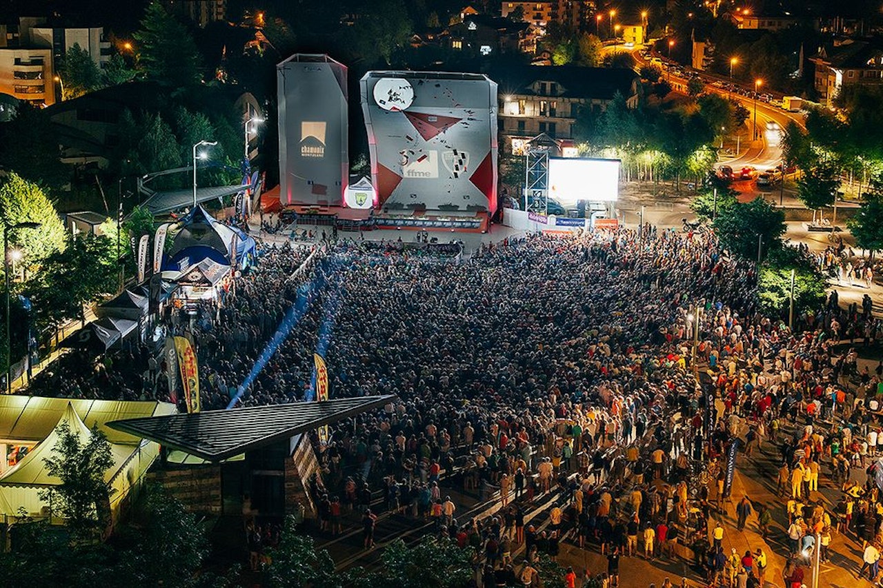 Place du Mont Blanc stappet med folk under finalen. Foto: Heiko Wilhelm  Place du Mont Blanc stappet med folk under finalen. Foto: Heiko Wilhelm