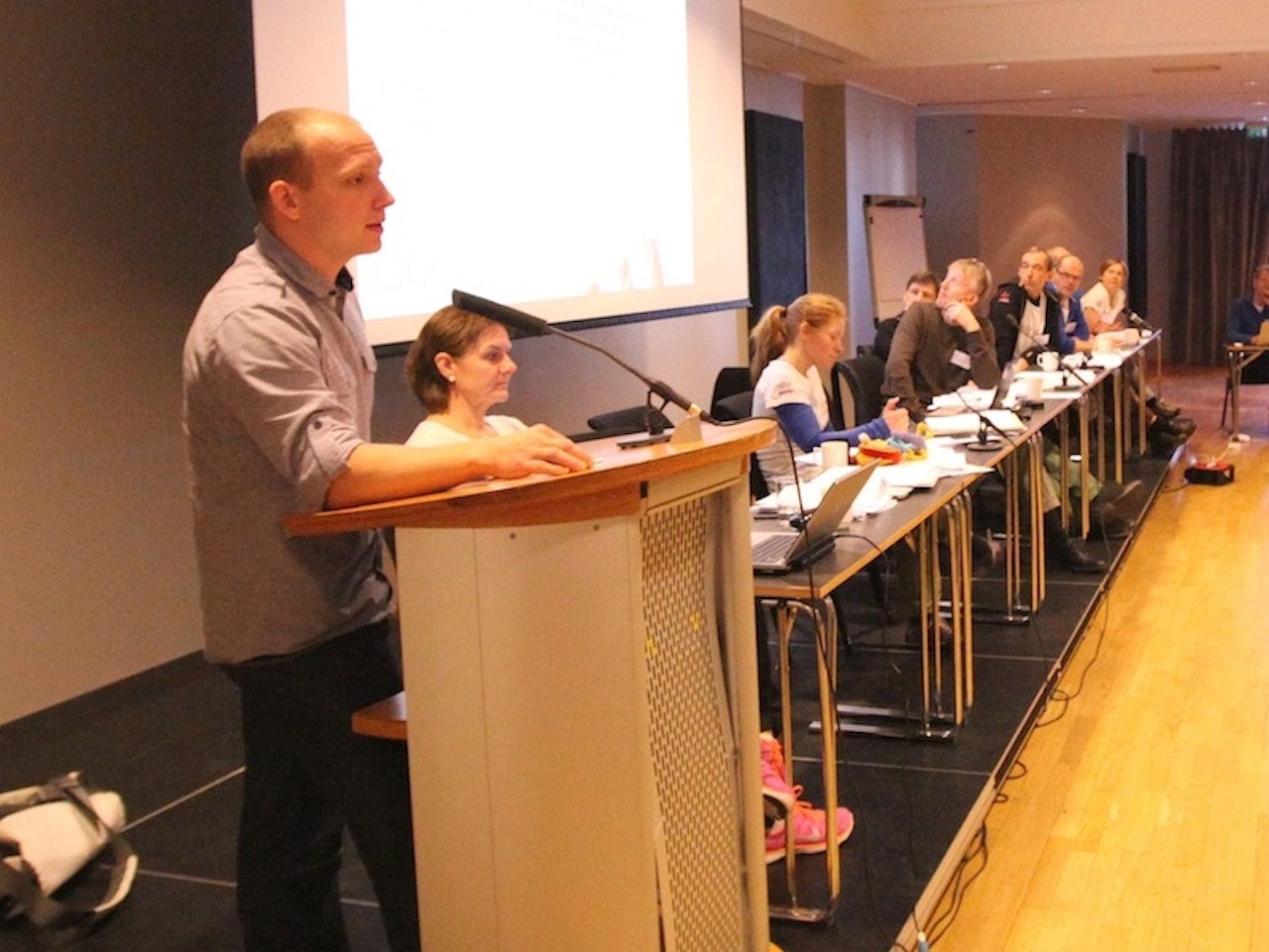 Vi kan takke denne mannen for at vi nå får Topptauskort: CKKs Jan Egil Hansen. Foto: Dag Hagen Vi kan takke denne mannen for at vi nå får Topptauskort: CKKs Jan Egil Hansen. Foto: Dag Hagen