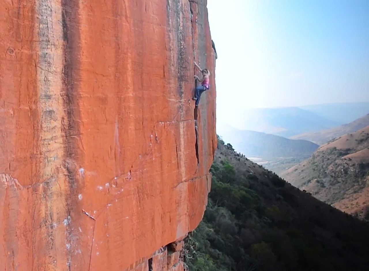 Skjermdump fra filmen. Skjermdump fra filmen.