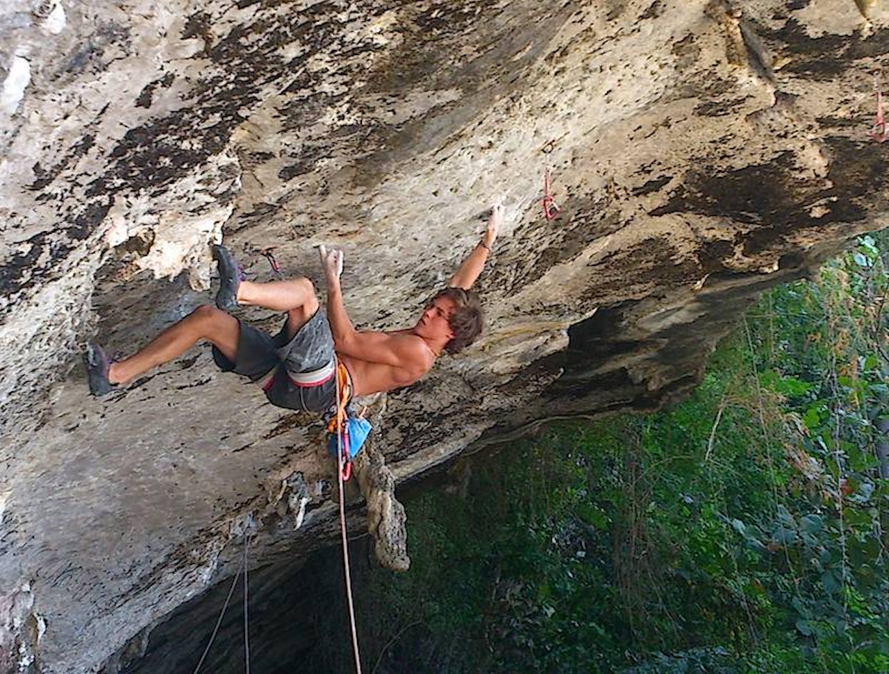 Hannes Puman førstebestiger Hannes the Beast (8b). Foto: Dag Hagen Hannes Puman førstebestiger Hannes the Beast (8b). Foto: Dag Hagen