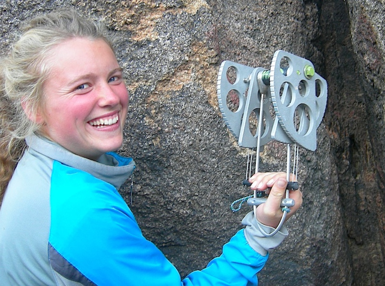 Ingrid Botslangen tester stort utstyr. Foto: Anne Madeleine Botslangen Ingrid Botslangen tester stort utstyr. Foto: Anne Madeleine Botslangen