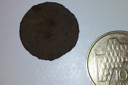 Mynten som ble funnet på Storen. Foto: Jørn Hoffsø Hjellnes