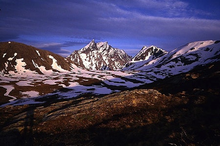 Vengetindene fra Romsdalseggen.  Vengetindene fra Romsdalseggen.