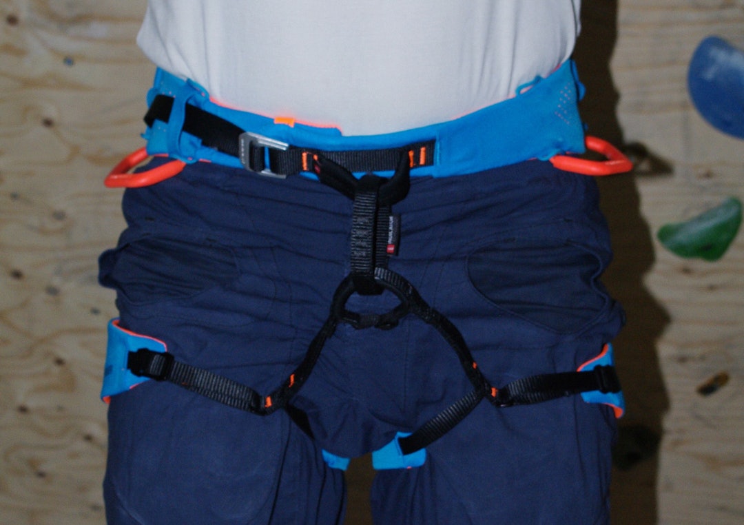 Imponerende lett og behagelig klatresele detaljbilde Mammut Sender Fast Adjust klatresele