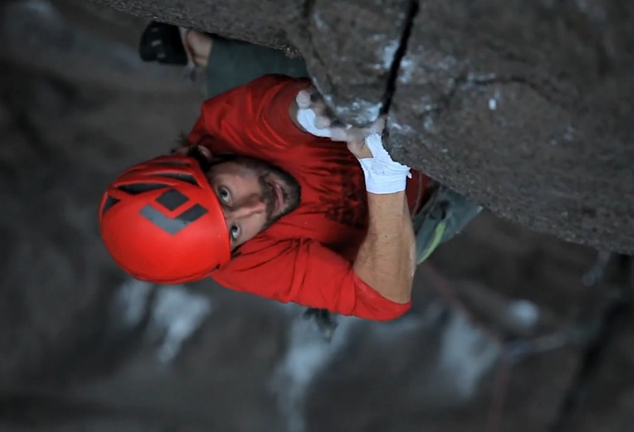 Nicolas Favresse på The recovery drink. Skjermdump fra Vimeo. Nicolas Favresse på The recovery drink. Skjermdump fra Vimeo.