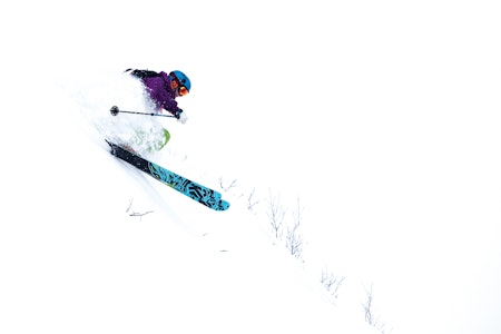 ÅPNER: Hovdenut, skitrekket som aldri åpner, åpner nå. Her fra da Espen Sollien testet skianklegget i 2012. Foto: Christian Nerdrum Espen Sollien på Hovdenut