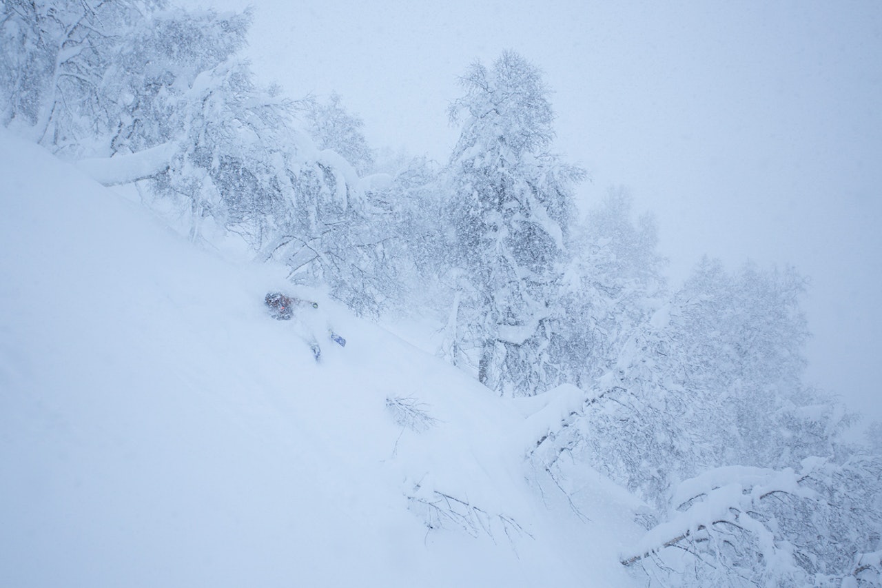 NEDSNØDD: Store deler av Vestlandet ble nedsnødd i helga. Her fra Myrkdalen. Foto: Kalle Hägglund