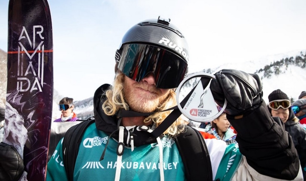 GJØR ALT: Tanner Hall pallet i sin første FWT-konk i fjor. Ved siden av touren filmet han til en den nye editen. I år skal han igjen kjøre FWT. Bilde: Hans Petter Hval GJØR ALT: Tanner Hall pallet i sin første FWT-konk i fjor. Ved siden av touren filmet han til en den nye editen. I år skal han igjen kjøre FWT. Bilde: Hans Petter Hval