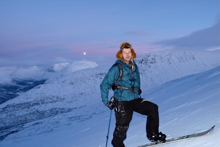 – UTROLIG TRIST: Jarkko-Juhani Henttonen kjenner fjellene i Tamokdalen svært godt, og han har forståelse for at siste del av leteaksjonen i Tamok er utsatt til våren. Foto: Privat