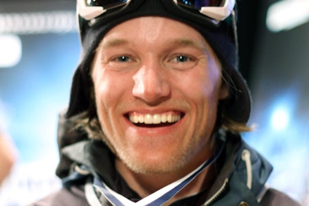 HEI BRONSE: To X Games-bronser på ett år er rimelig godkjent. Det blir noe å leike med for minsten som er rett rundt hjørnet. Foto: Siri Pallesen. HEI BRONSE: To X Games-bronser på ett år er rimelig godkjent. Det blir noe å leike med for minsten som er rett rundt hjørnet. Foto: Siri Pallesen.