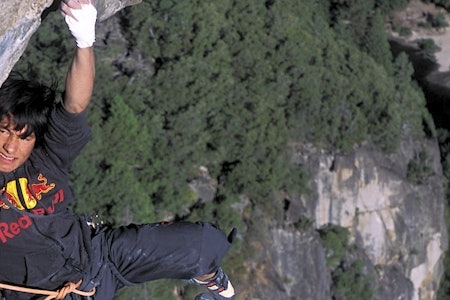 David Lama in action, sponset av Red Bull. Foto: Red bull