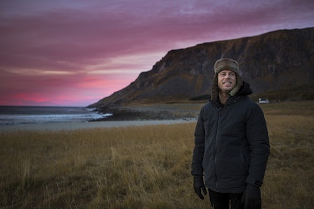 STOKA: Det ble et minne for livet. Mick Fanning opplevde norsk natur på sitt aller heftigste. Foto: Mats Grimsæth (Videoklipp: Petter Foshaug)