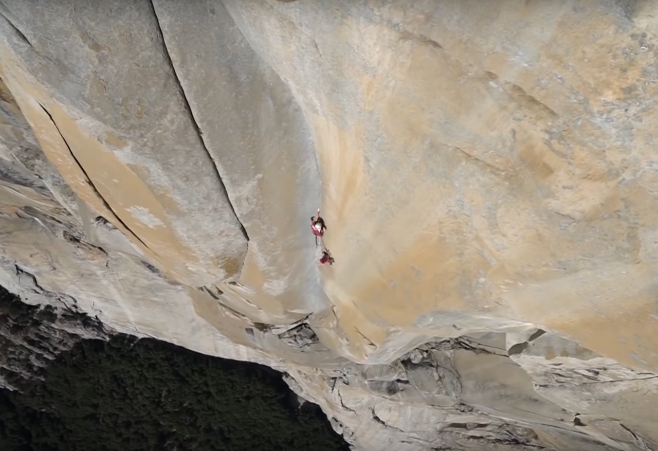 Pete Whittaker tausoloerer Freerider på El Capitan på under 24 timer. Pete Whittaker tausoloerer Freerider på El Capitan på under 24 timer.