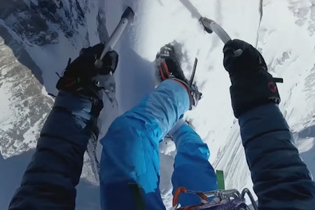 Fra David Lamas ekspedisjon til Sør-østryggen av Annapurna III, sammen med Hansjörg Auer og Alex Blümel.