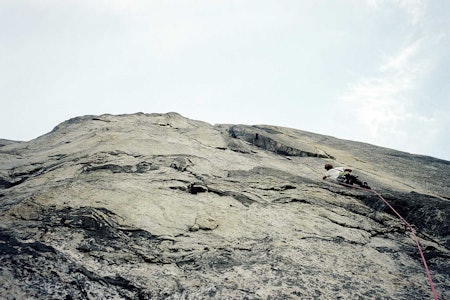 Tynt: Bjørn-Eivind Årtun i den skarpe enden på En forbundsfiende (8-) i 2005. Foto: Robert Caspersen Tynt: Bjørn-Eivind Årtun i den skarpe enden på En forbundsfiende (8-) i 2005. Foto: Robert Caspersen