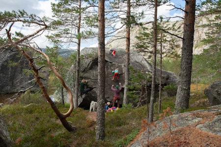 Hægefjell, buldring, barn