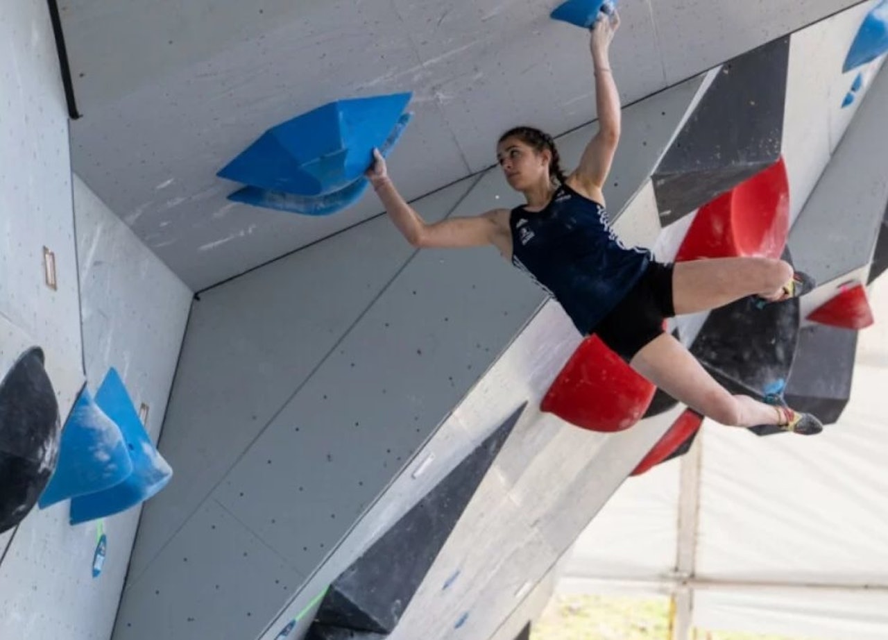 OMKOM PÅ VEI TIL KLATRING: Franske Luce Douady døde i en klatreulykke i går.  OMKOM PÅ VEI TIL KLATRING: Franske Luce Douady døde i en klatreulykke i går.