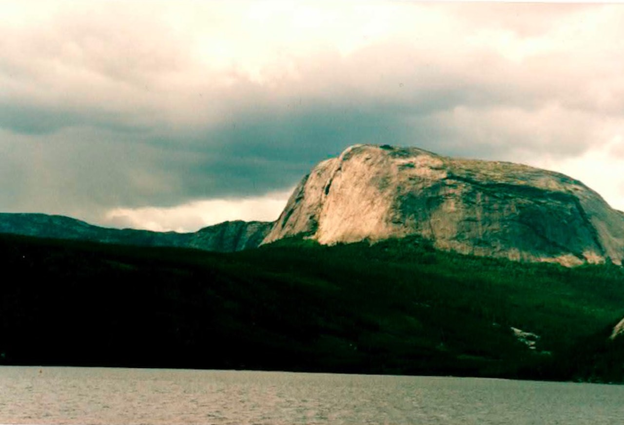  Vakre Hægefjell. Foto: Arne Larsen