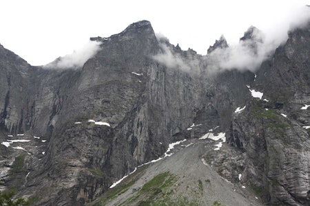 ROMSDALEN: Trollveggen i all sin prakt. Foto: Dag Hagen Romsdalen, Trollveggen, Dag Hagen