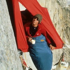 PÅ HYLLA: Dag Kolsrud slapper av i hengeteltet. Foto: Stein P. Aasheim dag kolsrud