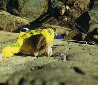 STIVT: Marius Morstad på førstebestigningen av Stive Dempere (8+) på Damtjern i 1986. Bilde: Morstad Arkiv Marius Morstad Damtjern 1986