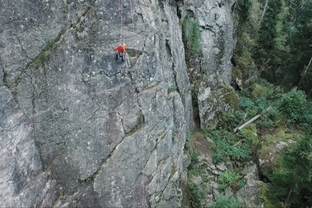 VÆR VARSOM: Fjellet «lever» og mennesker kan gjøre feil. Klatreskolen ser på hvordan du kan få bedre marginer når du klatrer. Foto: Christian Nerdrum Sikkerhet klatring
