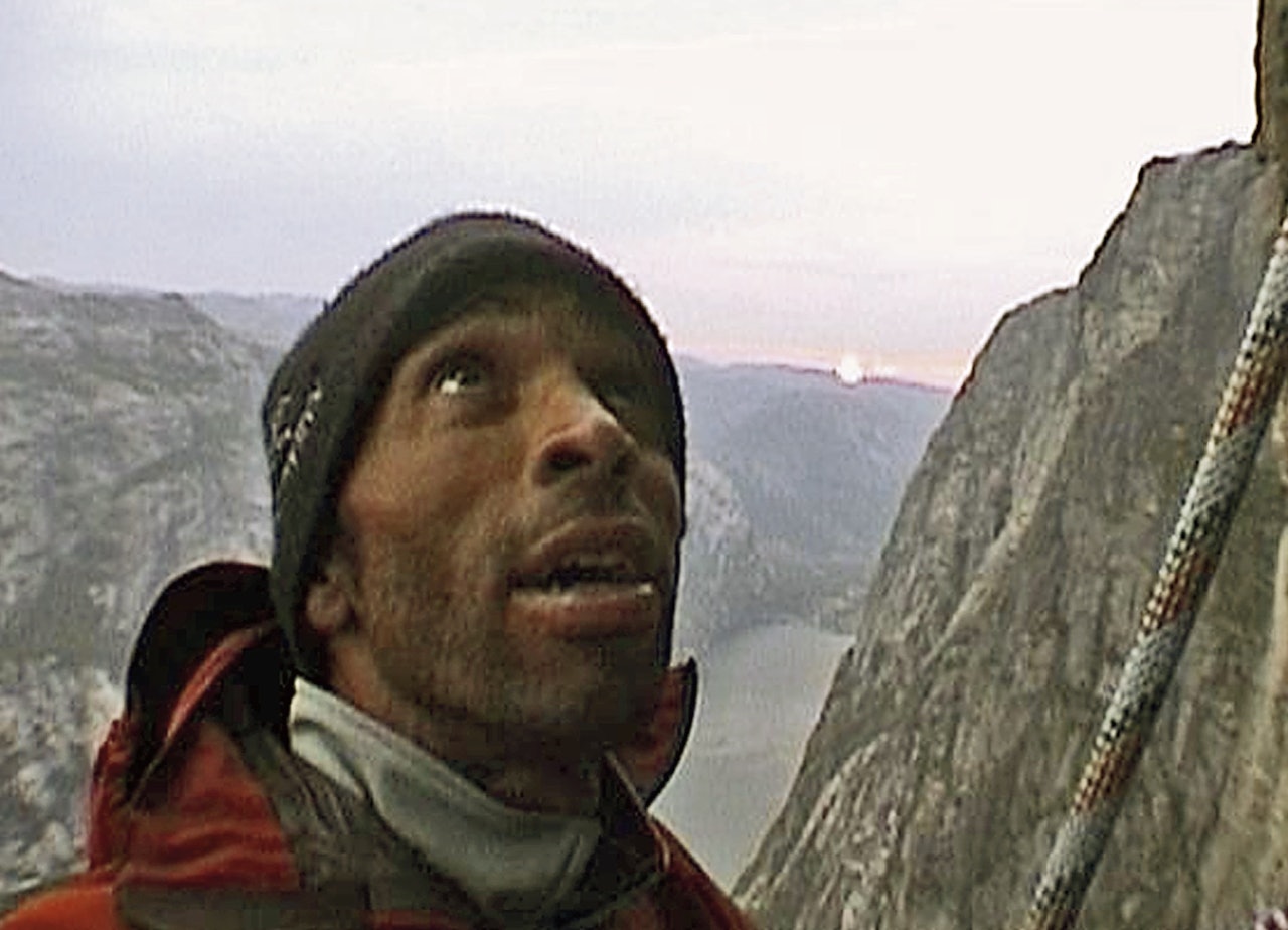 Kristen Reagan på Skjoldet, Kjerag. Foto: Selvportrett Kristen Reagan på Skjoldet, Kjerag. Foto: Selvportrett