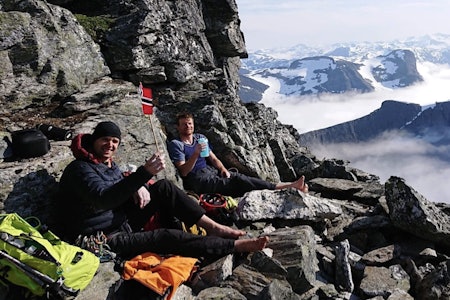 Toppglede på Lars Mjaavatn og Eivind Nordeide etter å ha klatret Norskeruta i Trollveggen. Foto: Matti Bernitz Pedersen Toppglede på Lars Mjaavatn og Eivind Nordeide etter å ha klatret Norskeruta i Trollveggen. Foto: Matti Bernitz Pedersen
