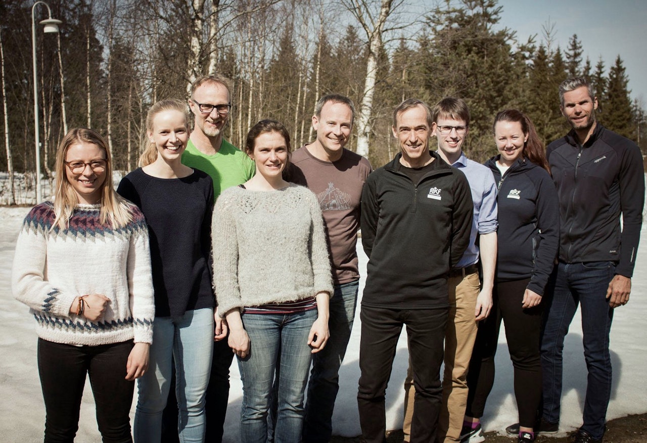 Klatreforbundets nye styre: Martine Limstrand/Varamedlem/Lofoten KK, Laura Guertler/Styremedlem/Trondheim KK, Anders Kindlihagen/Varamedlem/Haugalandet KK, Hanna Bugge/Visepresident/Oslo KK, Odd-Magne Øgreid/Styremedlem/Bergen KK (gjenvalgt), Stein Tronstad/President/Tromsø KK (gjenvalgt), Eirik Birkelund Olsen/Styremedlem/Tromsø KK, Marianne Norland/Styremedlem/Uburhedlaren KK (gjenvalgt), Thomas Alsgaard/Styremedlem/Oslo KK. Klatreforbundets nye styre: Martine Limstrand/Varamedlem/Lofoten KK, Laura Guertler/Styremedlem/Trondheim KK, Anders Kindlihagen/Varamedlem/Haugalandet KK, Hanna Bugge/Visepresident/Oslo KK, Odd-Magne Øgreid/Styremedlem/Bergen KK (gjenvalgt), Stein Tronstad/President/Tromsø KK (gjenvalgt), Eirik Birkelund Olsen/Styremedlem/Tromsø KK, Marianne Norland/Styremedlem/Uburhedlaren KK (gjenvalgt), Thomas Alsgaard/Styremedlem/Oslo KK.