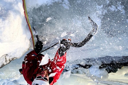Nikolay Tjøstheim og Jacob Jutrem har vært i Hemsedal og klatra is i helgen. Foto: Jacob Jutrem Nikolay Tjøstheim og Jacob Jutrem har vært i Hemsedal og klatra is i helgen. Foto: Jacob Jutrem