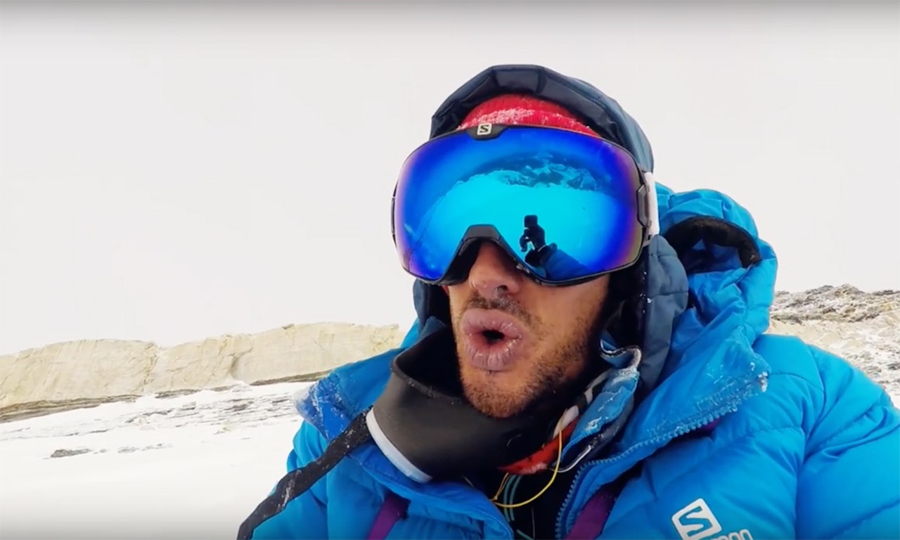 VANVITTIG PRESTASJON: Spanske Kilian Jornet klatra opp på Mount Everest to ganger på ei uke uten verken hjelp fra andre eller ekstra oksygen. VANVITTIG PRESTASJON: Spanske Kilian Jornet klatra opp på Mount Everest to ganger på ei uke uten verken hjelp fra andre eller ekstra oksygen.