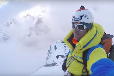 Fredrik Sträng med K2 i bakgrunnen.