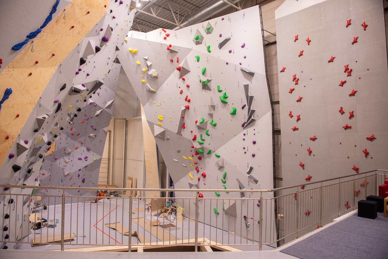 Vestveggen på Åsane har fått utsatt åpningsdato lenge nå, og det utsettes ytterligere i alle fall nå med et større smitteutbrudd i Bergen og omegn. Foto: Trond Kristian Kalstø Vestveggen på Åsane har fått utsatt åpningsdato lenge nå, og det utsettes ytterligere i alle fall nå med et større smitteutbrudd i Bergen og omegn. Foto: Trond Kristian Kalstø