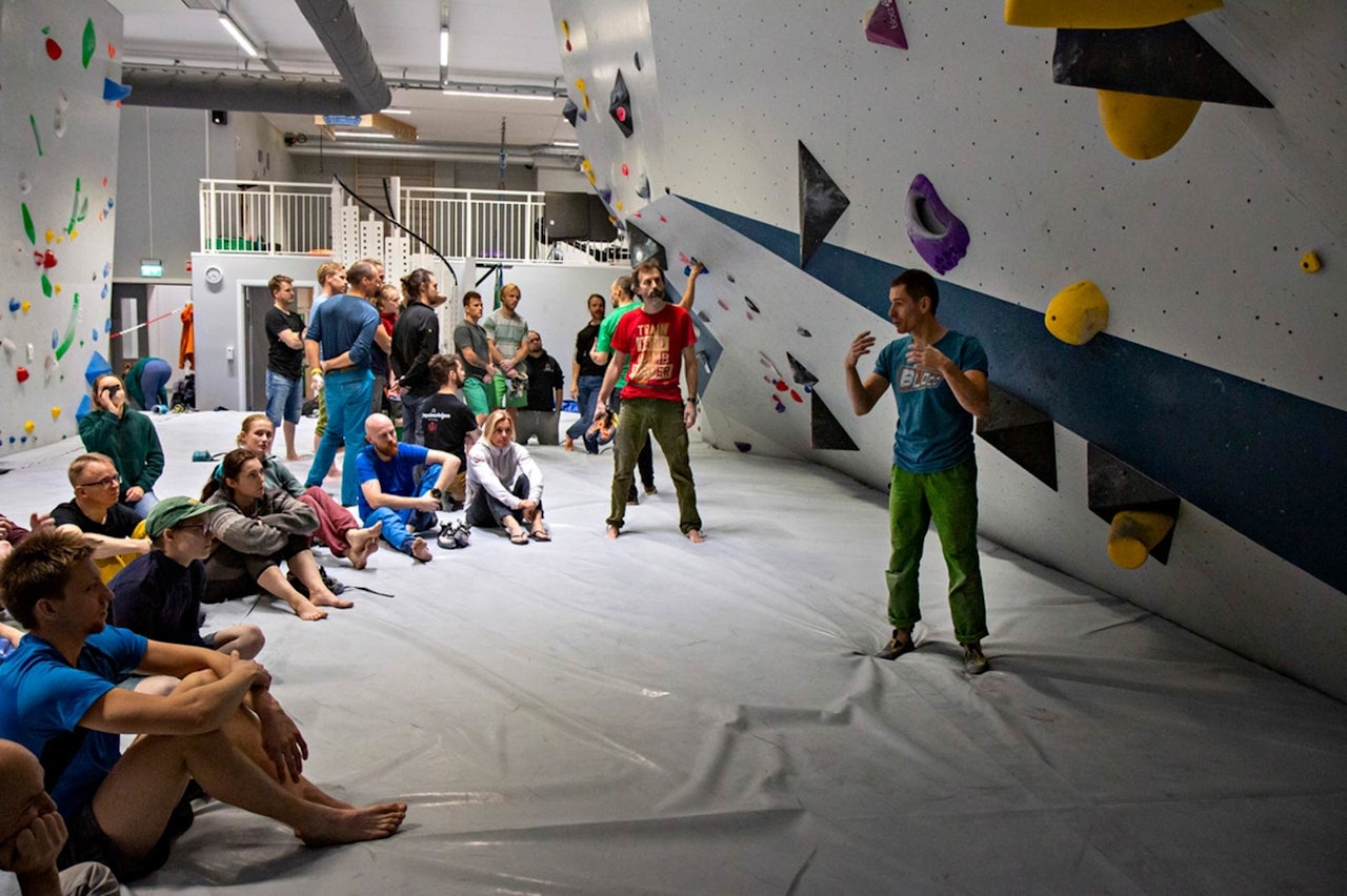 WORKSHOP: Ruteskruer Adam Pustelnik demonstrerer. Foto: Chad Stokes WORKSHOP: Ruteskruer Adam Pustelnik demonstrerer. Foto: Chad Stokes