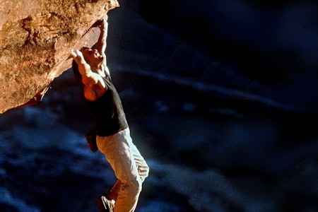 Tom Cruise skal klatre på Preikestolen, til sin nye film Mission Impossible 6. Skjermdump fra filmen.  Tom Cruise skal klatre på Preikestolen, til sin nye film Mission Impossible 6. Skjermdump fra filmen.