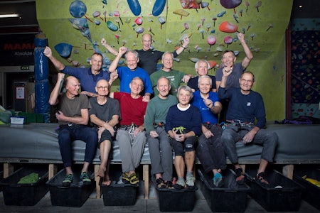 Et knippe medlemmer av Norsk geriatrisk klatrekompani eller også kjent som Klatrekompaniet avbildet på Klatreverket for noen år tilbake. Foto: Hanna Jordan 