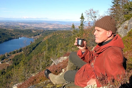 Nils Faarlund mener at Sigdal Aktiv ikke skjønner alvoret av den lunkne holdningen til Fylkeskommunen, Fylkesmannen og 15 natur- og friluftsorganisasjoner. Arkivfoto: Erlend Sande Nils Faarlund mener at Sigdal Aktiv ikke skjønner alvoret av den lunkne holdningen til Fylkeskommunen, Fylkesmannen og 15 natur- og friluftsorganisasjoner. Arkivfoto: Erlend Sande