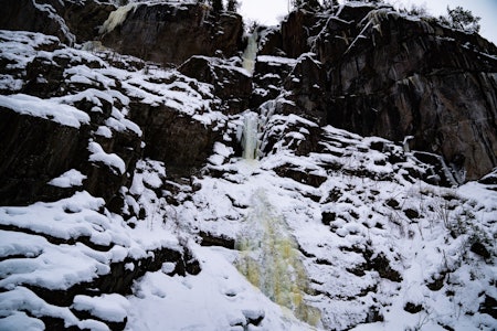 Sabotørfossen (WI5) er en av klassikerfossene i Rjukan. Foto: Lars Petter Jonassen Sabotørfossen, Rjukan