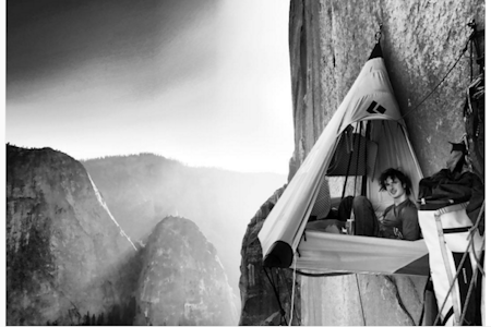 Adam Ondra på Dawn Wall (9a, 32 t.l). Foto: Pavel Blazek (Instagram).