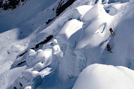 Fra førstenedkjøringa av Bergsetbreen i 2008. Foto: Bjørnar Bjørhusdal/Toppturar i Sogn 