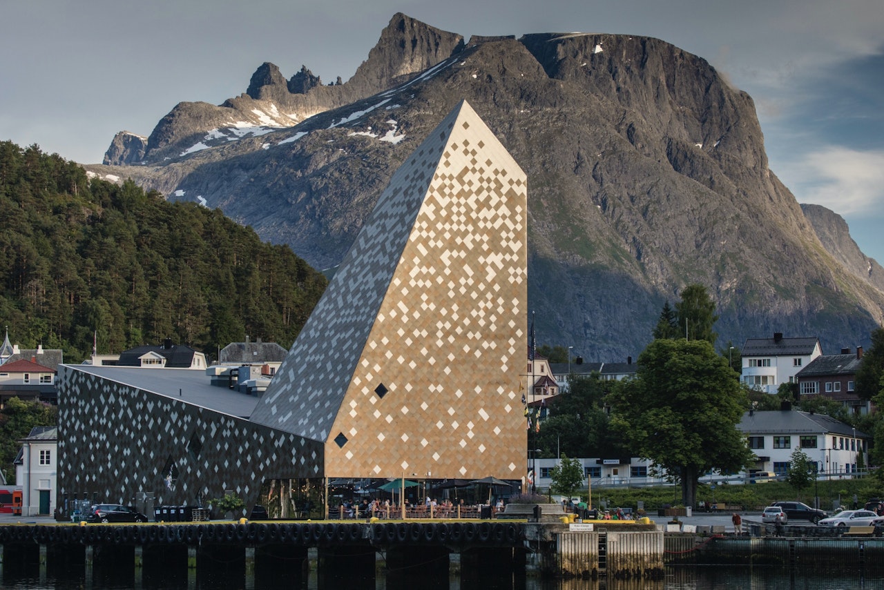 Tindesenteret på Åndalsnes. Foto: Matti Bernitz Pedersen Tindesenteret på Åndalsnes. Foto: Matti Bernitz Pedersen