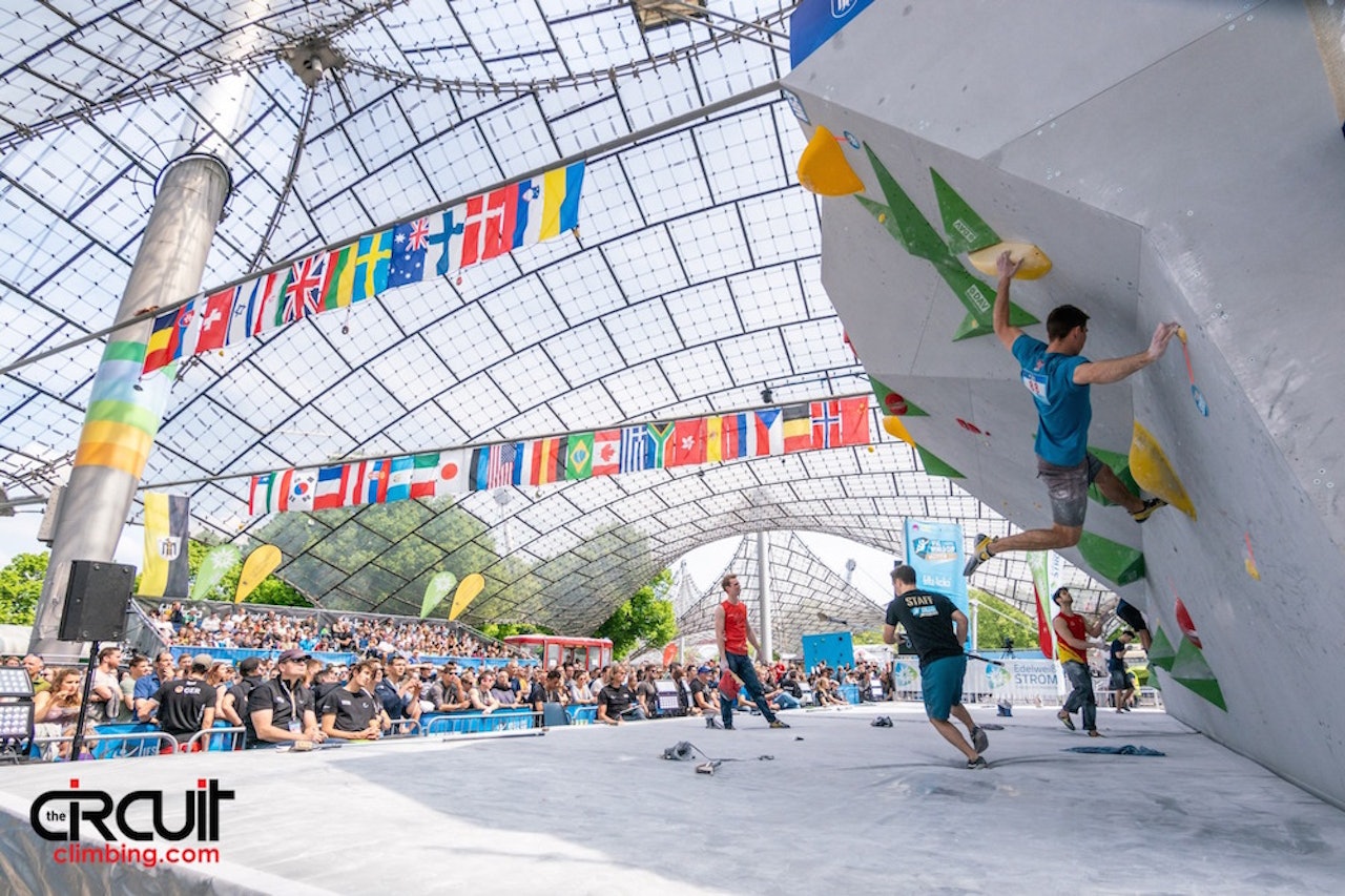 Thilo Schröter setter dynoen. Foto: Eddie Fowke / The Circuit Climbing Thilo Schröter setter dynoen. Foto: Eddie Fowke / The Circuit Climbing