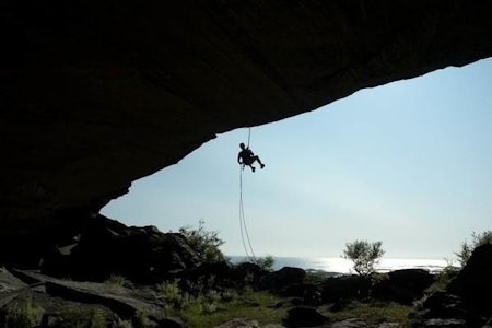 KLATREFESTIVAL: Trondheim Klatreklubb arrangerer Flatanger Klatrefestival også i år. Datoen er satt til 22. - 25. juni i kalenderen. Foto: Lars Larsson KLATREFESTIVAL: Trondheim Klatreklubb arrangerer Flatanger Klatrefestival også i år. Datoen er satt til 22. - 25. juni i kalenderen. Foto: Lars Larsson