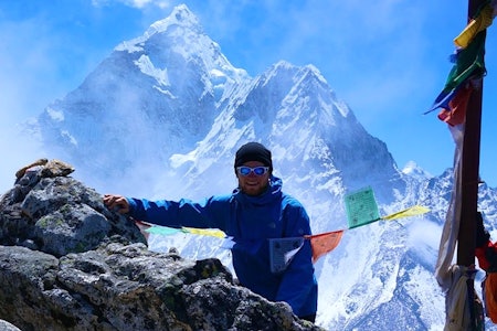 Teodor G. Johansen (23) er en ung eventyrer og friluftsmann. Nå er han straks på vei mot Mt Everest igjen.