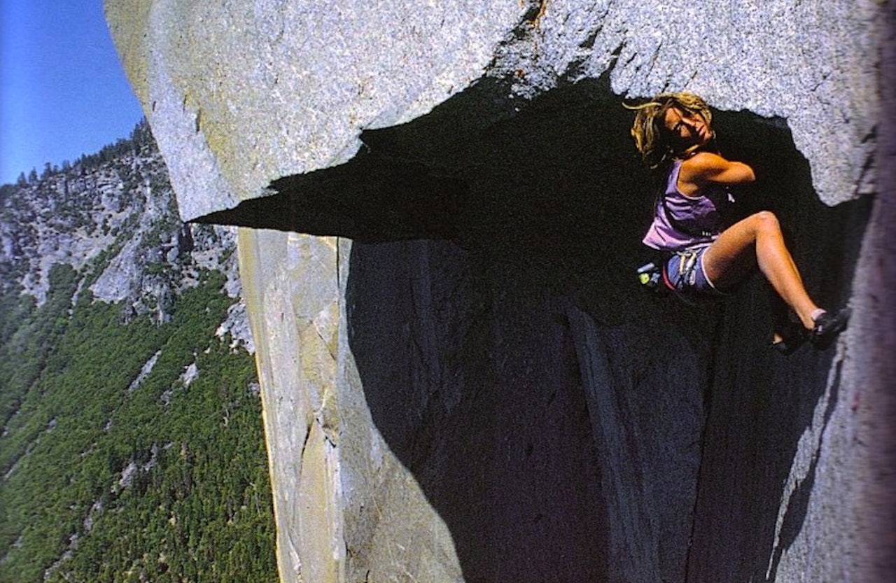 Lynn Hill etter cruxet på ruta; The greate roof (9-). Lynn Hill etter cruxet på ruta; The greate roof (9-).