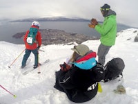 Konkurranseområdet stupte rett ned mot Ofotfjorden og ga en spektakulær kjøreopplevelse for store og små. Foto: Micke af Ekenstam Konkurranseområdet stupte rett ned mot Ofotfjorden og ga en spektakulær kjøreopplevelse for store og små. Foto: Micke af Ekenstam