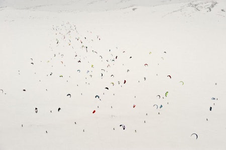 200 kitere på vei inn et race med mye blod, slit og tårer. Gali Anikeyev/Red Bull