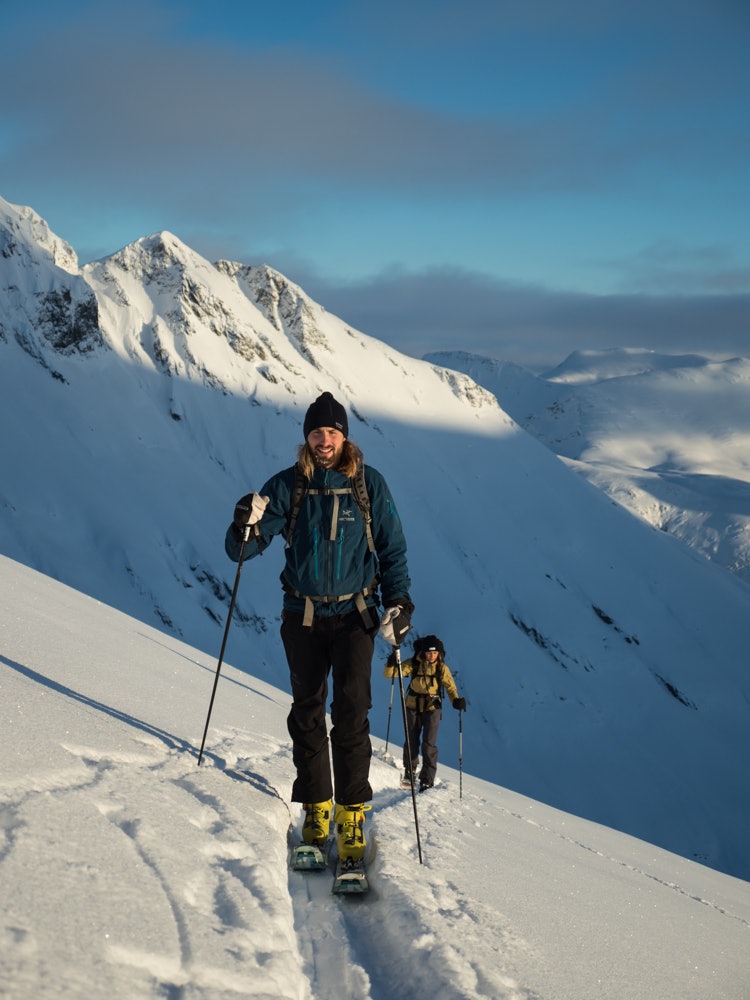 BLÆJA: Anders Vestergård på vei opp Blæja i desember. Foto: Timmie Ellingjord Blæja