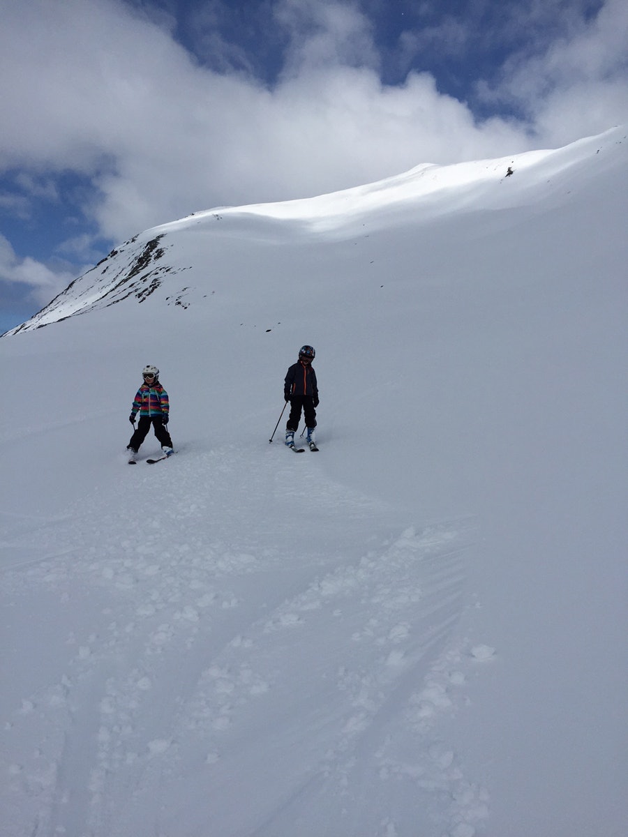 FIN TUR: Høgsvora er en fin og enkel topptur. Foto: Eirik Kavli Høgsvora