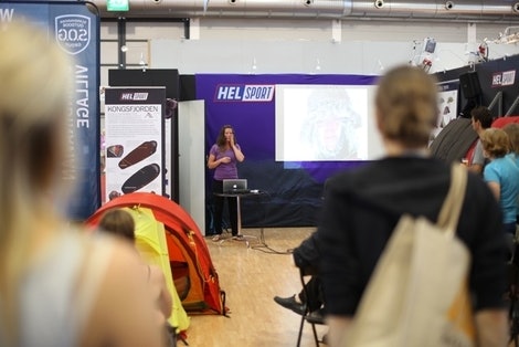 Helsports stand med Baffin Babes foredrag. Foto: Dag Hagen Helsports stand med Baffin Babes foredrag. Foto: Dag Hagen